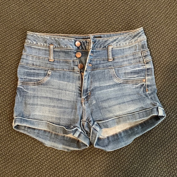 Refuge High Waisted Jean Shorts - Picture 1 of 2